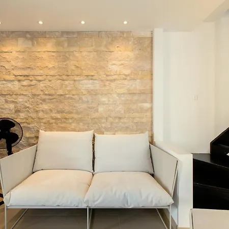 Family Fig Tree Bay House