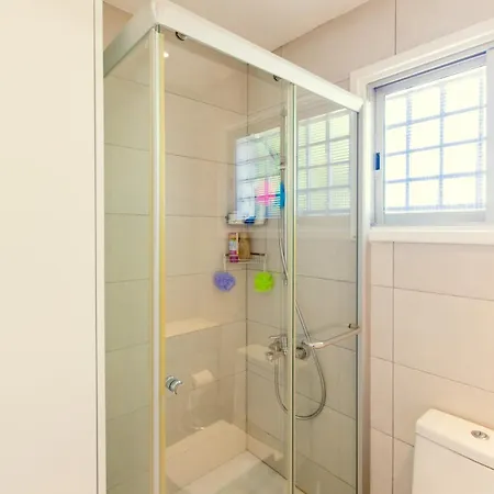 Family Fig Tree Bay House * プロタラス