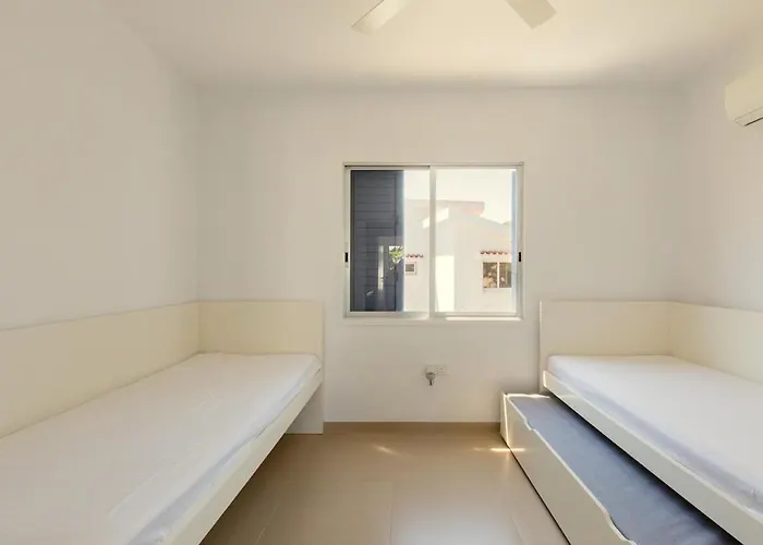 Family Fig Tree Bay House 프로타라스